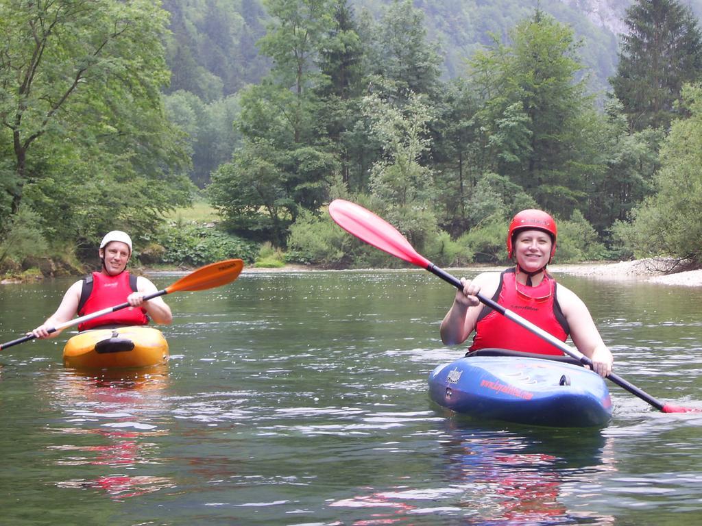 Reka Hisa river side lodge Bohinjska Bela Eksteriør billede